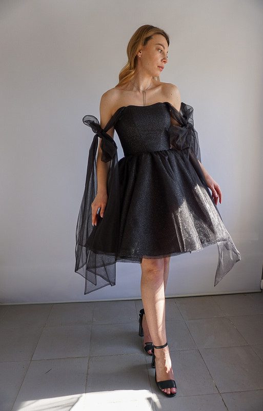 Міні сукня з чорного глітеру - Зображення 3