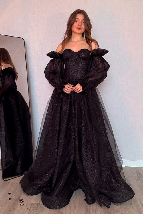 Сукня з чорного глітеру