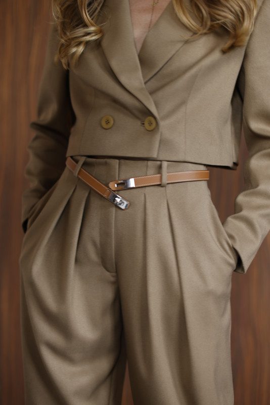 Брюки зі складками