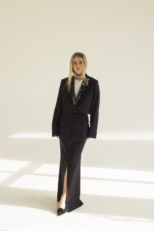 Синій костюм з максі юбкою