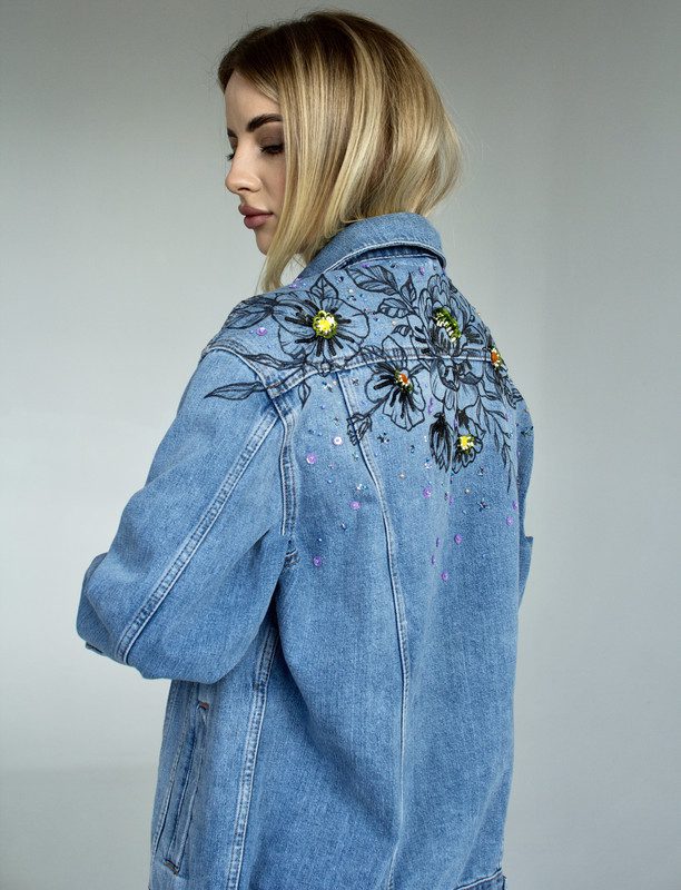 Блакитна джинсівка з квіточками - Зображення 8