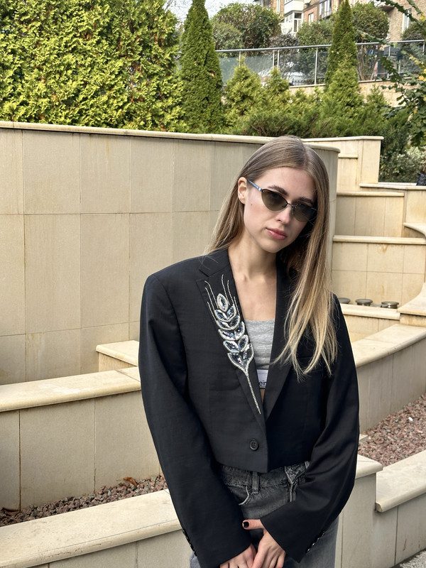 Укорочений сірий піджак з колоском - Зображення 4