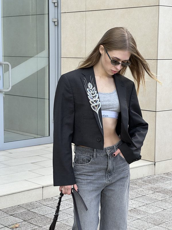 Укорочений сірий піджак з колоском - Зображення 5