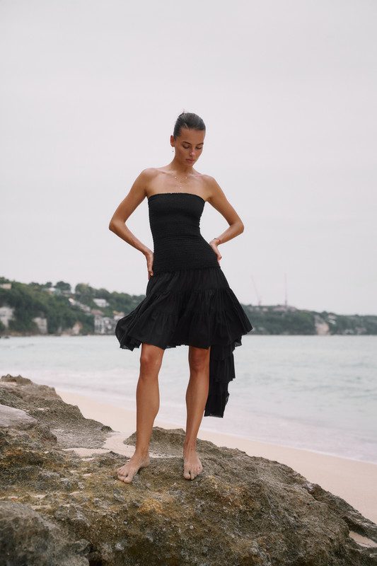 Сукня “Maira” з асиметричним кроєм чорна