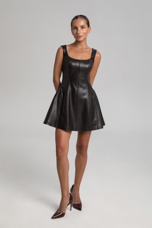 Сукня з екошкіри