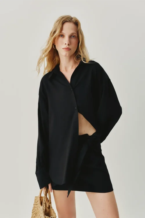 Linen suit, black